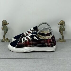 TOMMY BAHAMA Women’s Tartan Plaid Faux Shearling Lined Sneakers SIZE 6.5